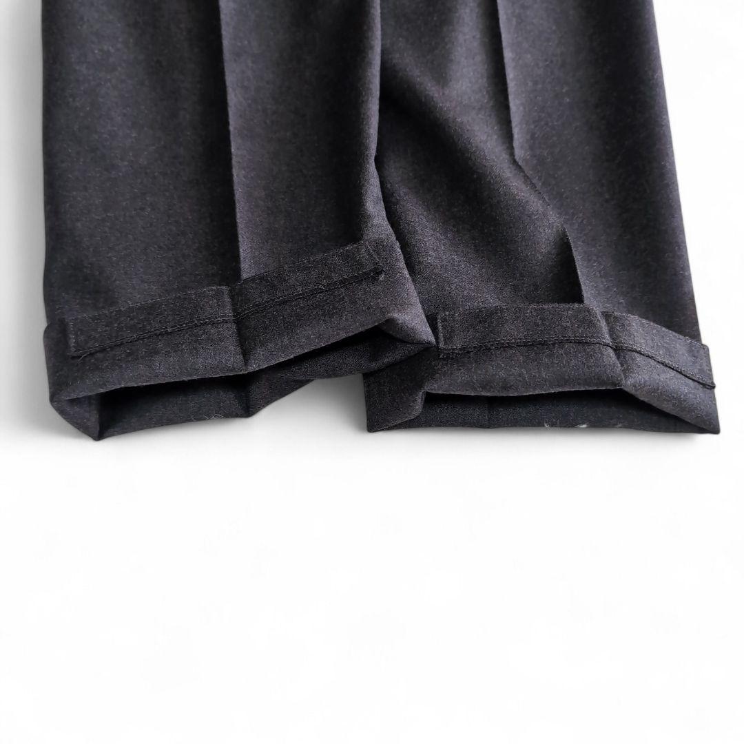 美品 インコテックス サキソニー スリム テーパード スラックス チャコール