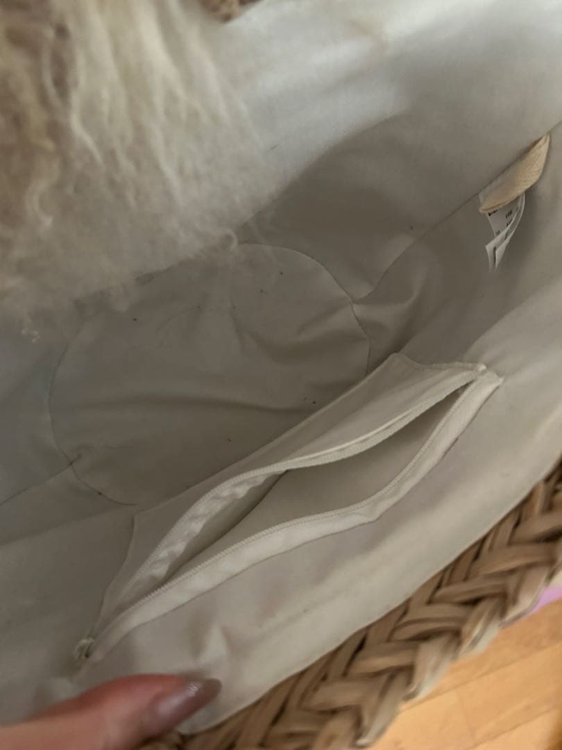 アングリッド◯チベットファー付きカゴバック