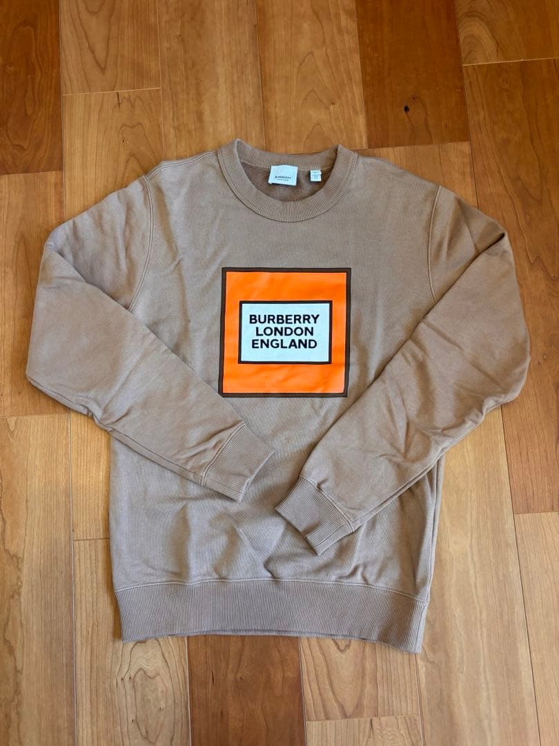 Burberry スウェット