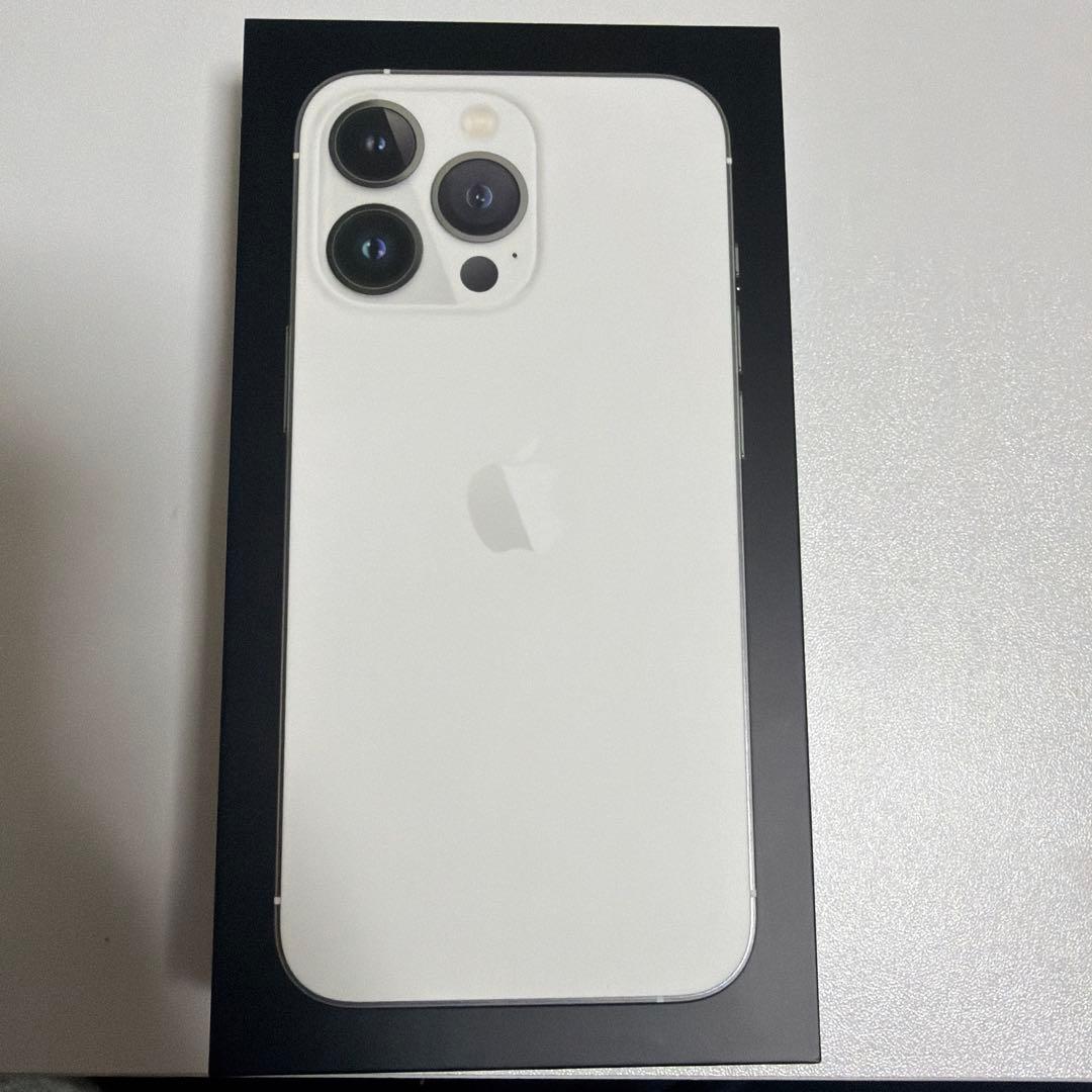 【美品】iPhone 13 Pro 128GB シルバー 値下げしました