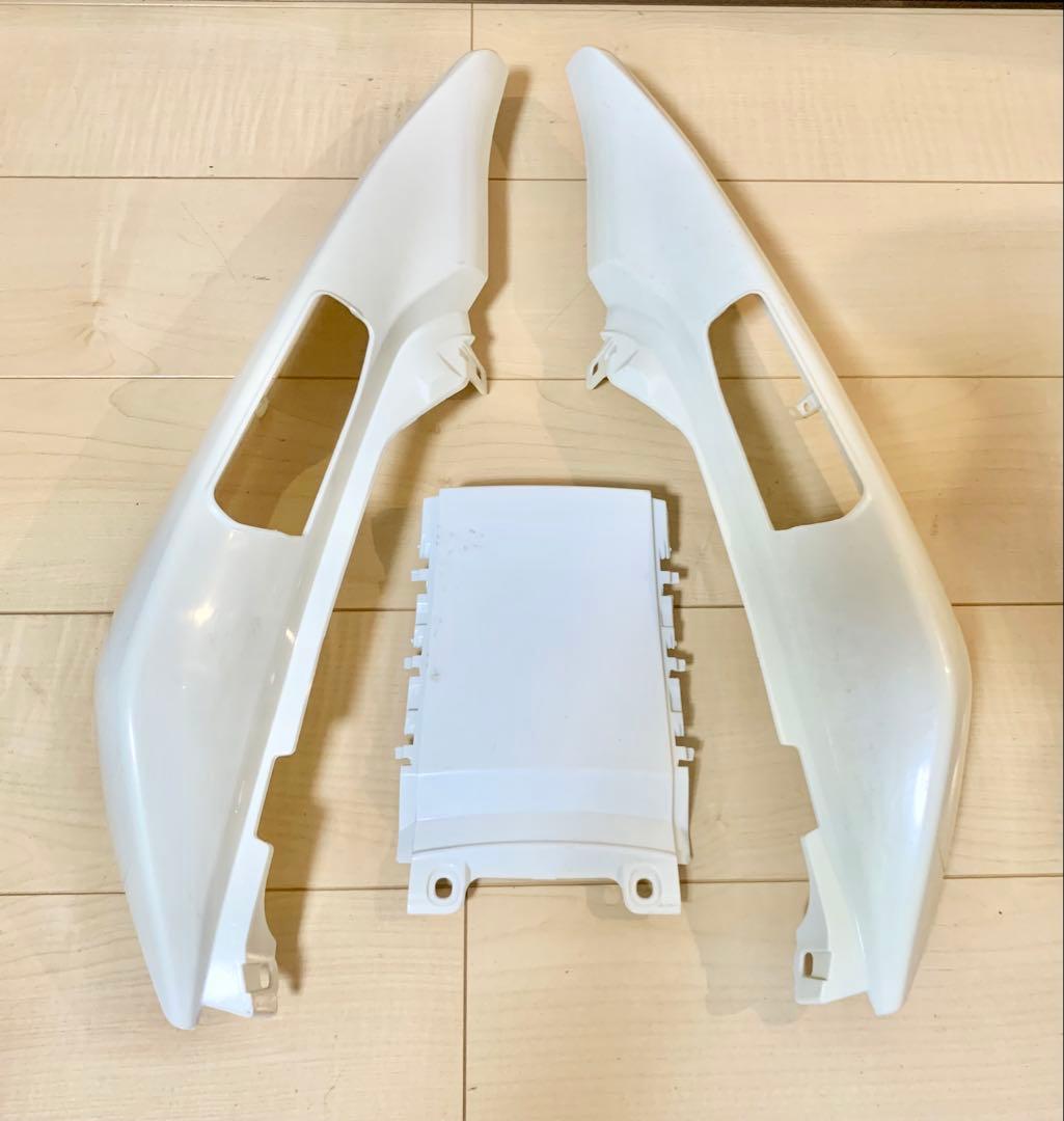 未塗装 CB400SF リアカウル NC42 後期 シートカウル テールカウル
