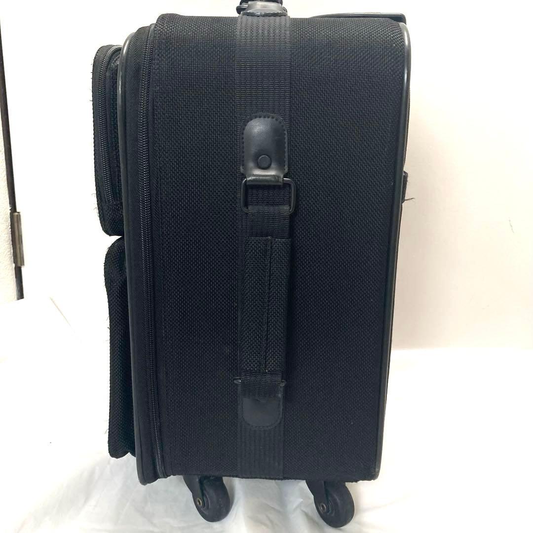 SWANY スワニー 四輪 座れる 機内持ち込み可　キャリーケース ブラック