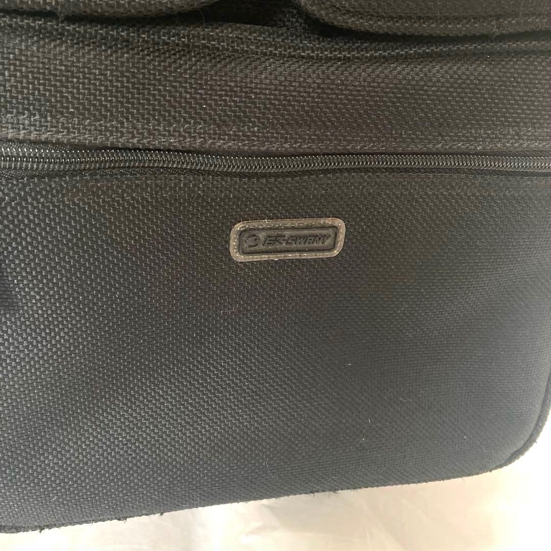 SWANY スワニー 四輪 座れる 機内持ち込み可　キャリーケース ブラック