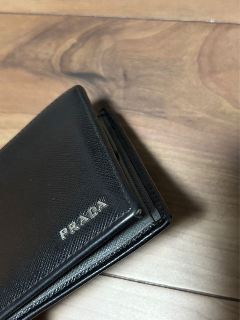 tsubasa　PRADA ブラック レザー 二つ折り財布