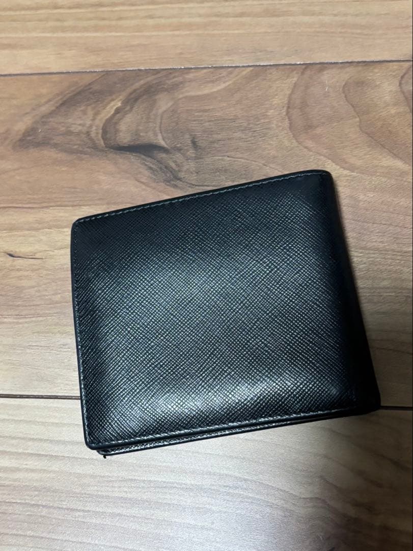 tsubasa　PRADA ブラック レザー 二つ折り財布