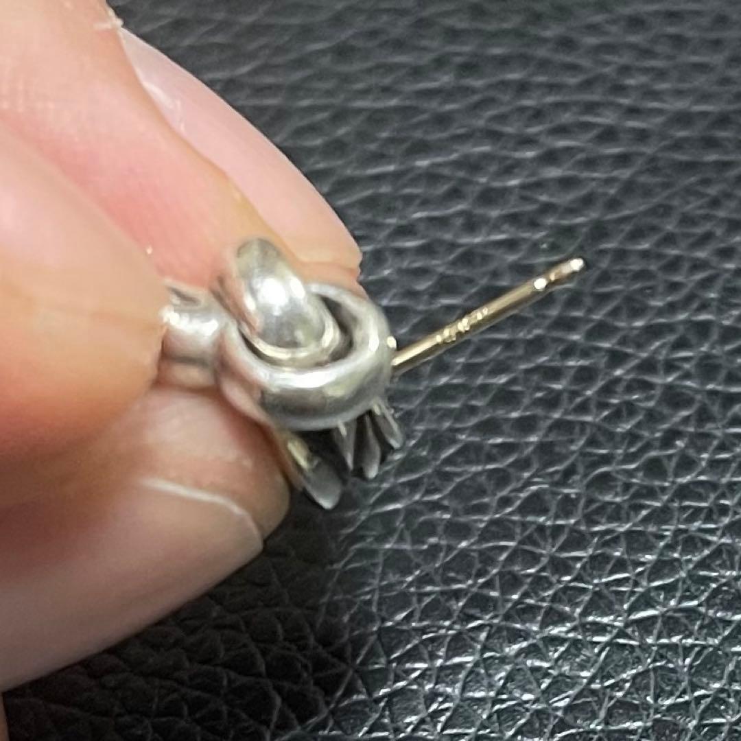 ロンワンズ　クレーンヘッドピアス