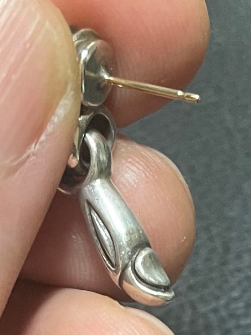 ロンワンズ　クレーンヘッドピアス