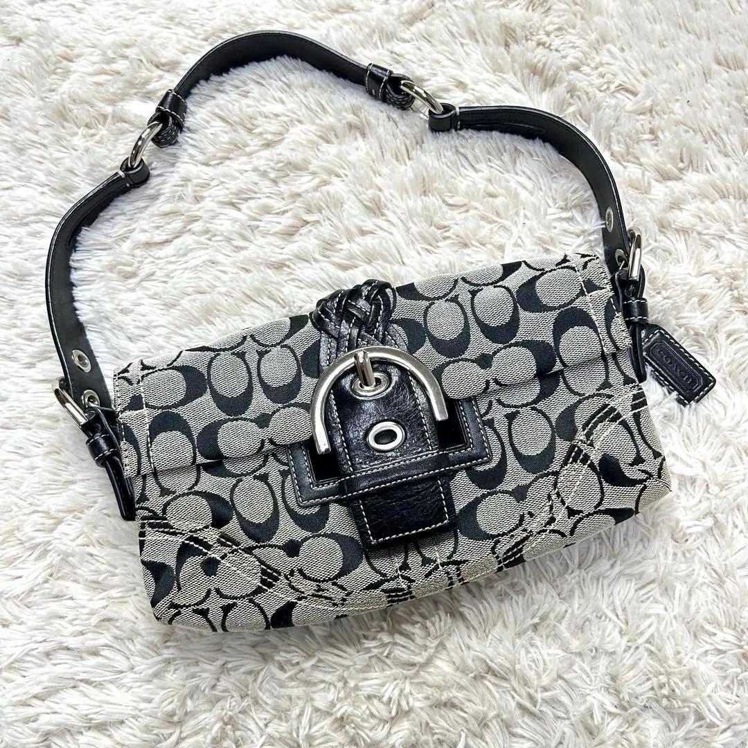 【激レア】コーチ　ソーホー　ワンショルダーバッグ　シグネチャー　黒　ベルト　本革