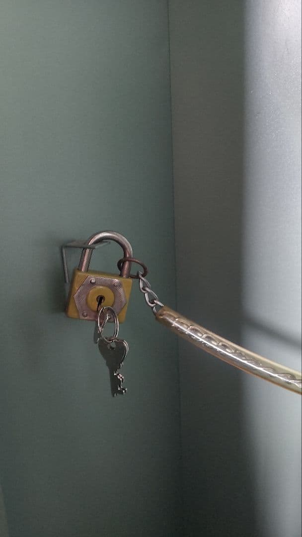 ガンロッカー　5丁収納　東京銃砲　ライフル ショットガン　レミントン