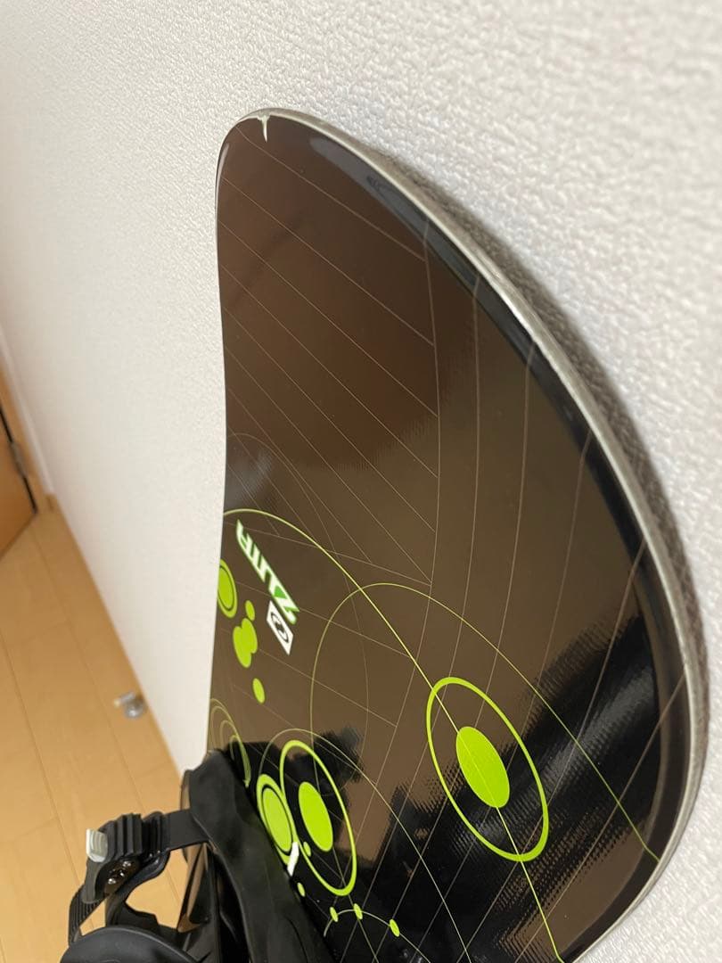 スノーボード　ビンディング付き　ZUMA DOCS ブラックグリーン　144cm