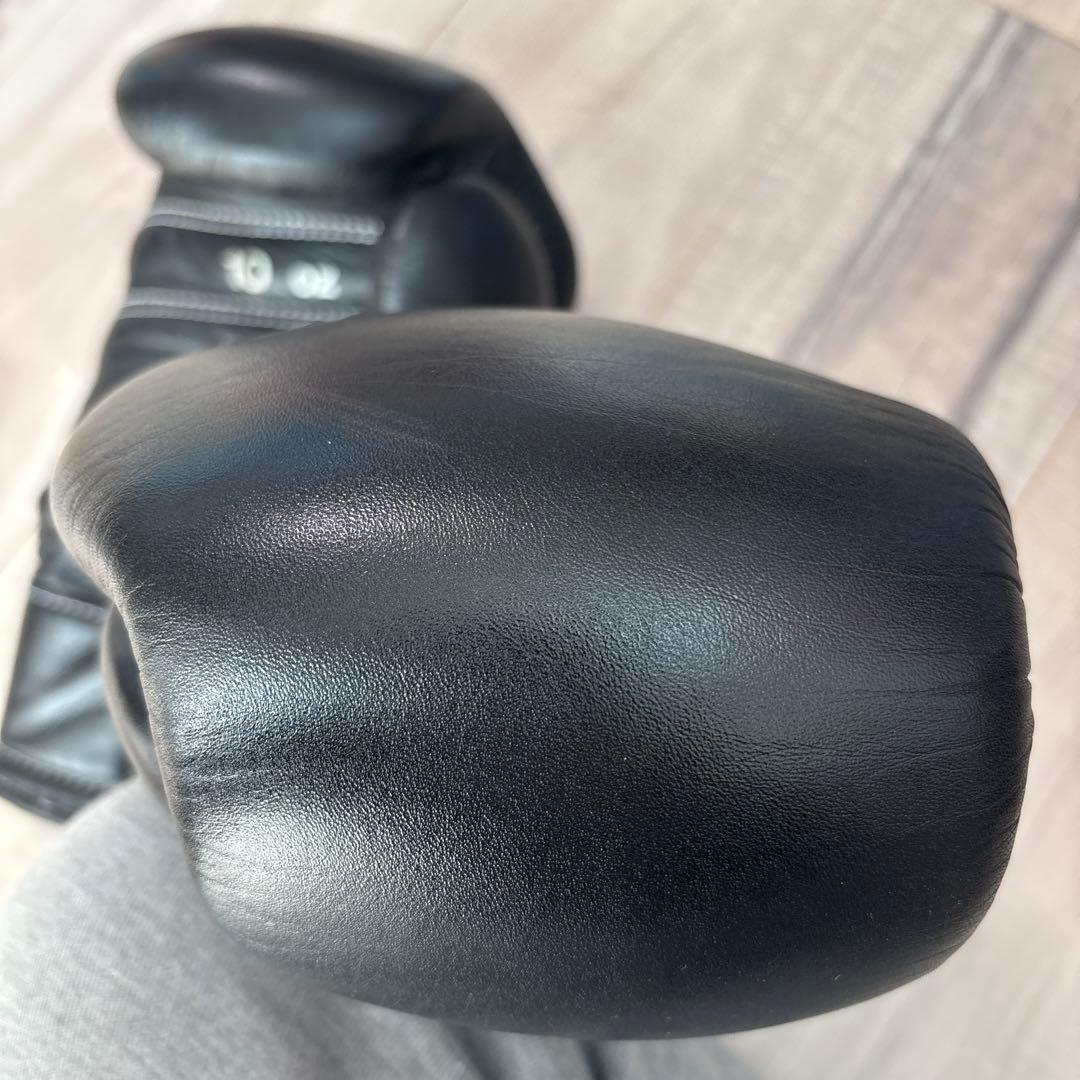 winningボクシンググローブ　10オンス　黒