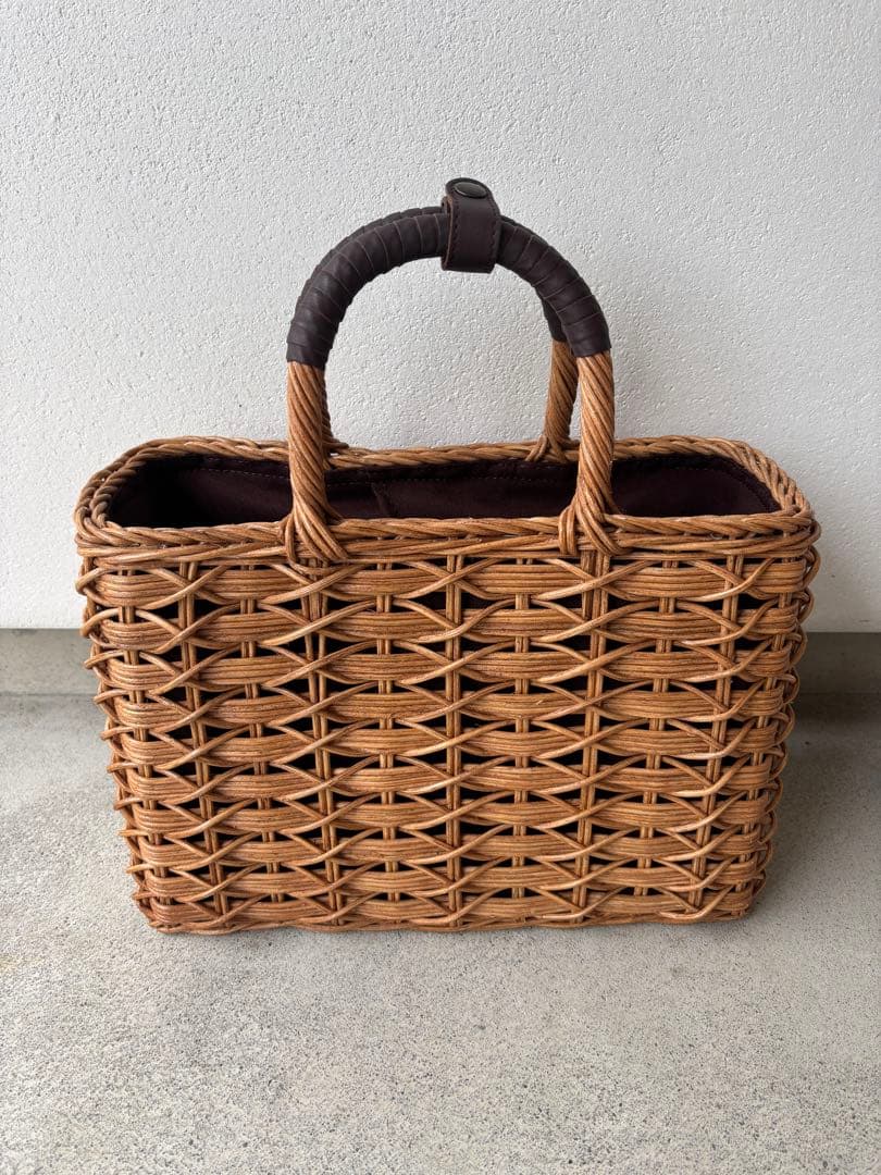 【新品】 かごバッグ　バグマティ　ブラウン