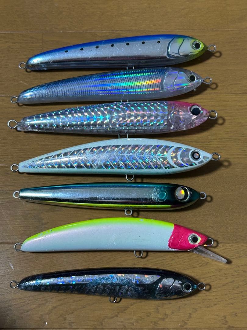 ラピード　ダイビングペンシル　ロックショア　青物プラグ