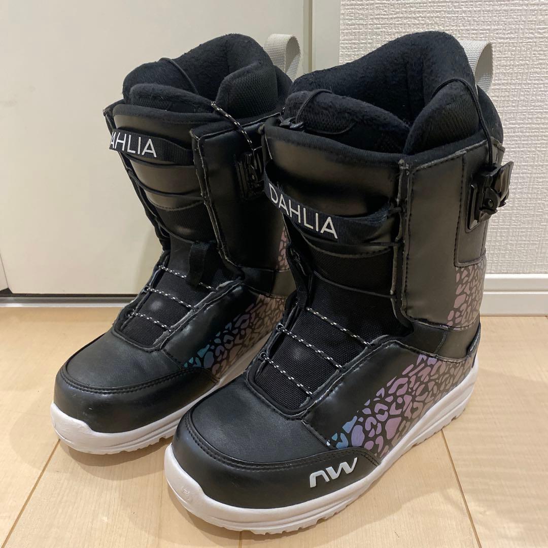 【美品_即日発送】NORTHWAVE DAHLIA 24cm 22-23モデル