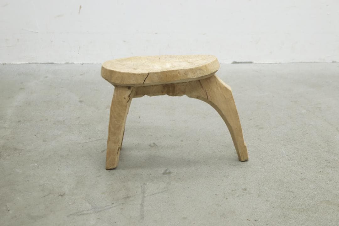 ロビ族 ブルキナファソ 無垢材 スツール 花台 展示台 プリミティブ アフリカ