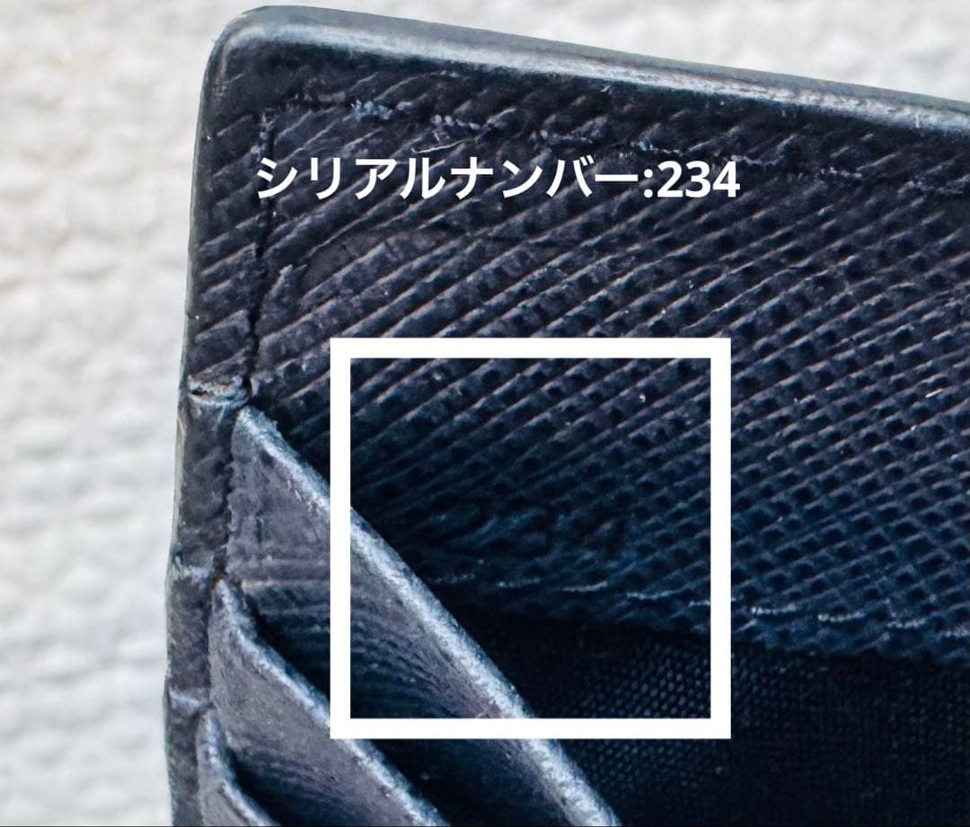 PRADA プラダ サフィアーノ メタル マネークリップ カードケース 二つ折り