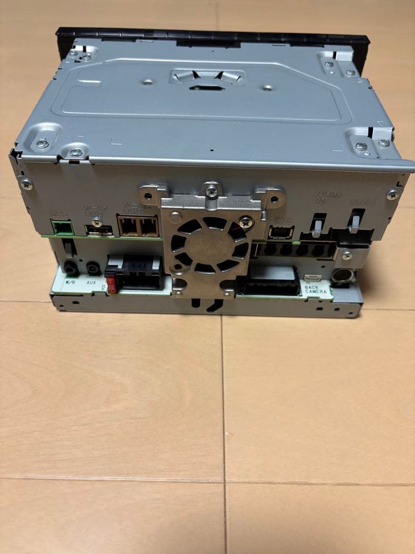 carrozzeria カーナビ avic-cw900 完動品