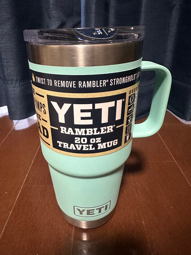 YETI Rambler 20 oz Travel Mug ミントグリーン