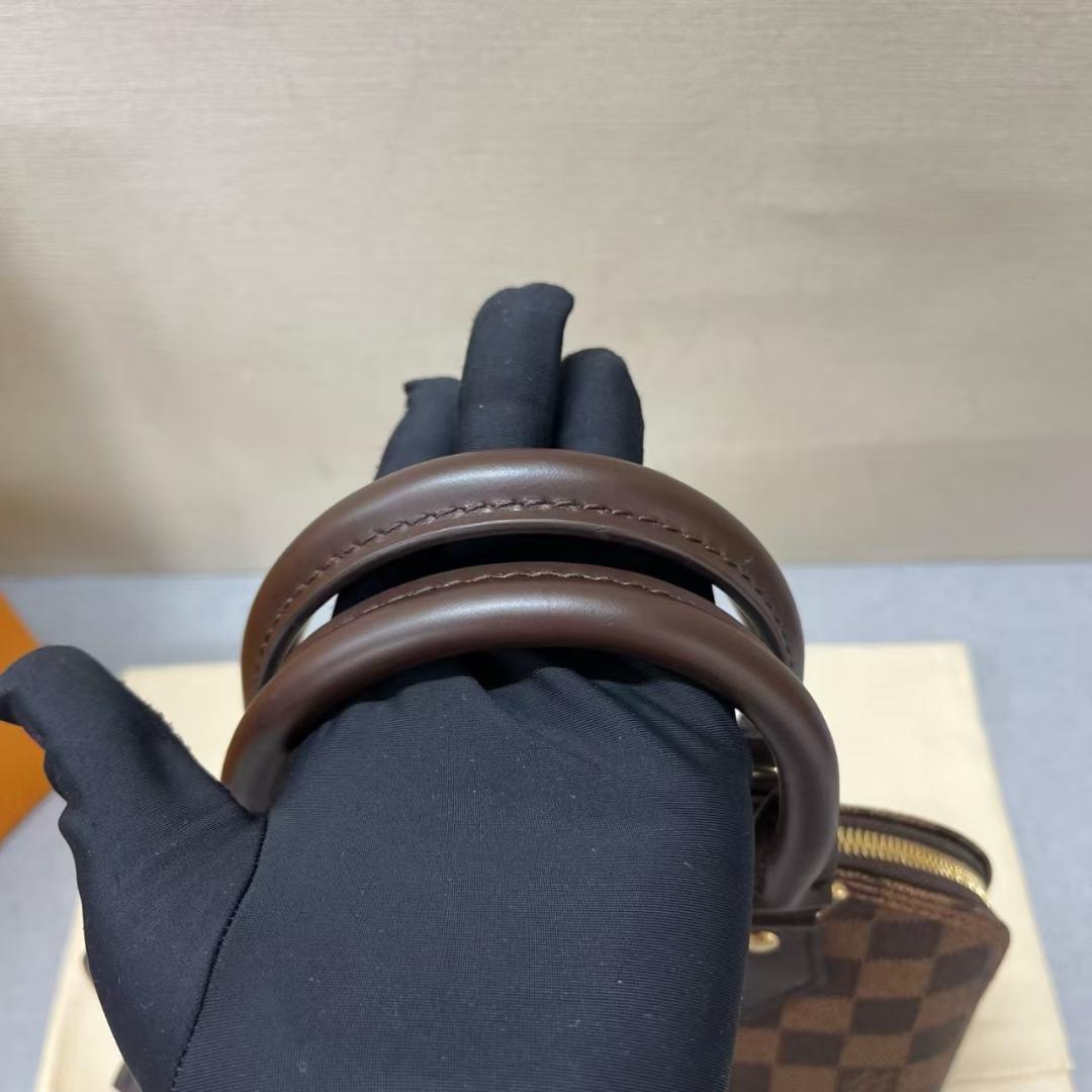 ルイヴィトン ダミエ アルマBB N41221 ショルダーバッグ