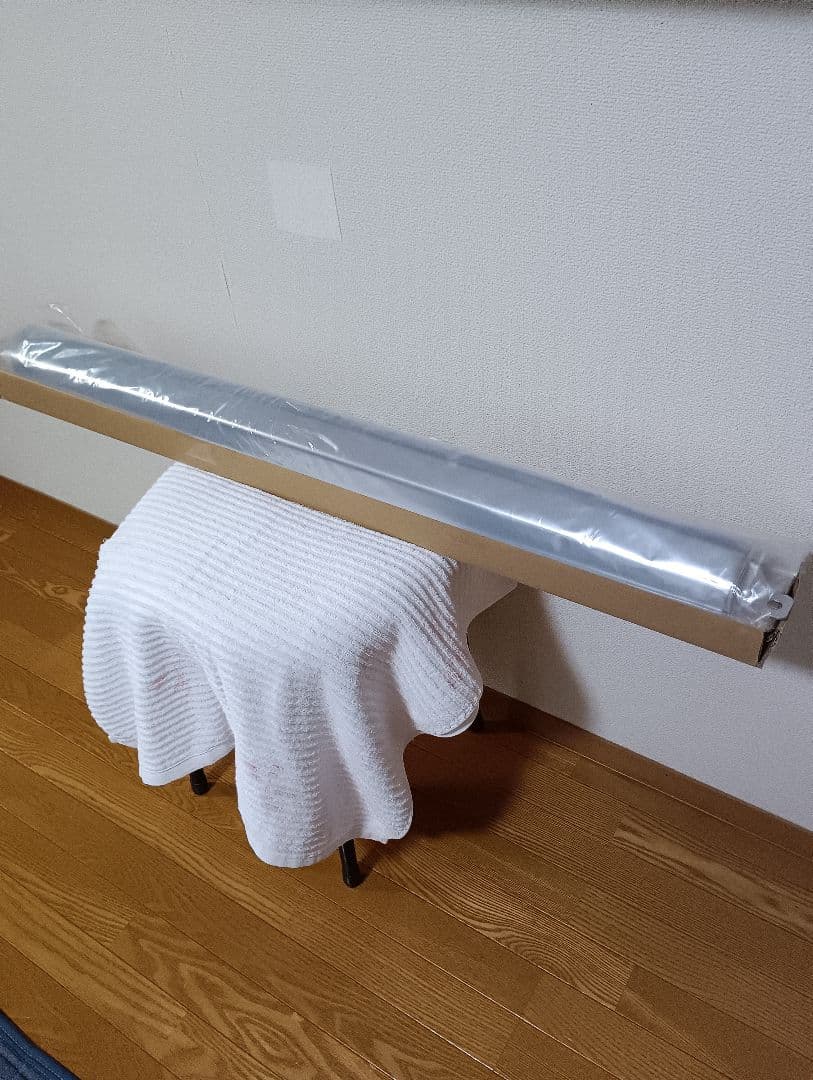 三菱ふそうスーパーグレート純正メッキバンパーリップ17型（センターのみ)