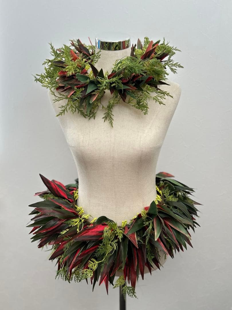 2215. タヒチアン　ティーリーフ　ヘッドバンド ヒップベルト　レイポウ