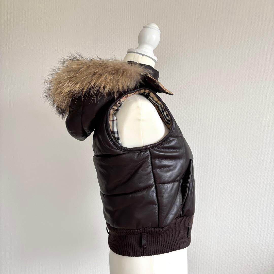 バーバリーブルーレーベル 羊革 ラムレザー ダウンベスト 38 ノバチェック