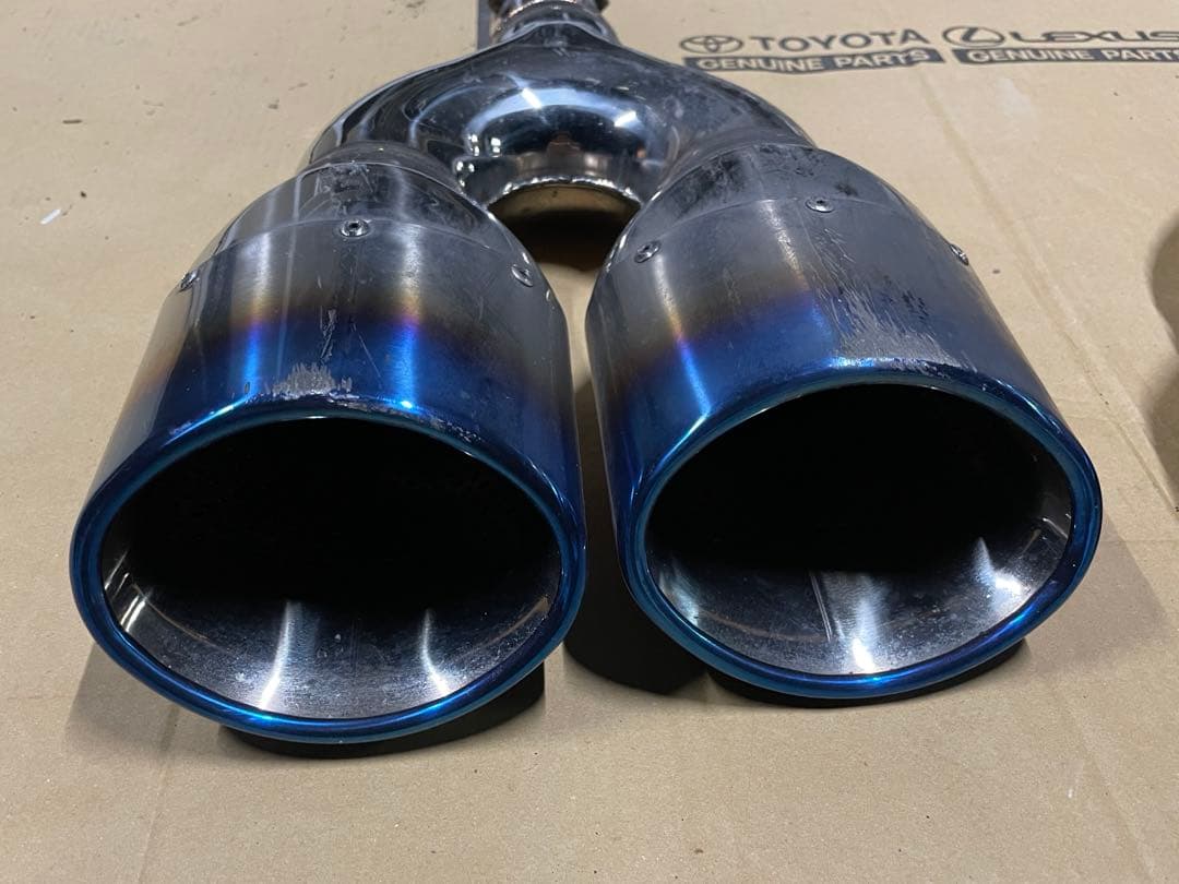 アルファード ヴェルファイア　アドミレイション　マフラー　テールエンド