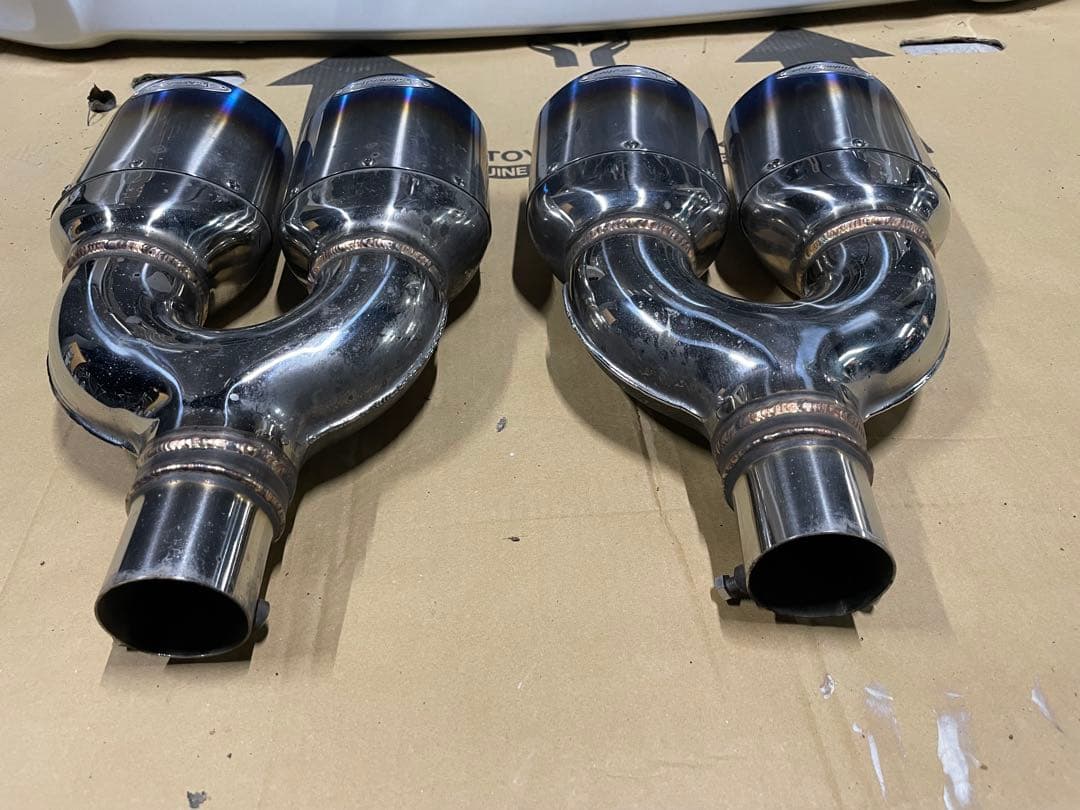 アルファード ヴェルファイア　アドミレイション　マフラー　テールエンド