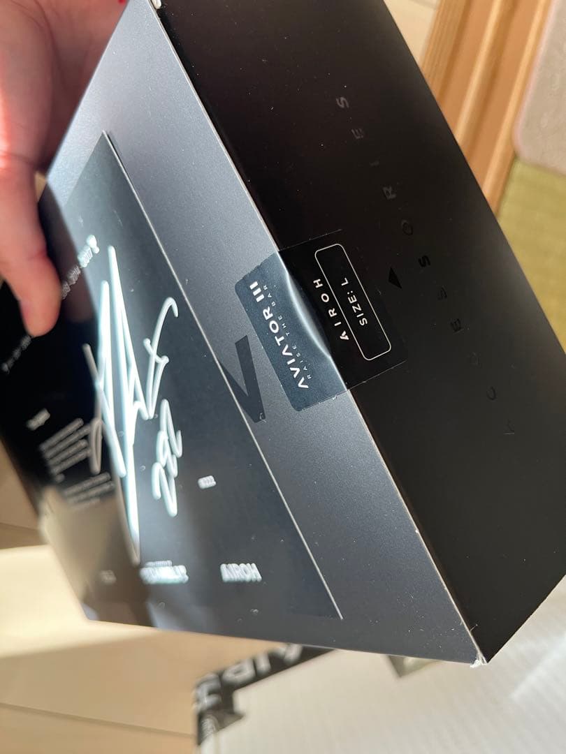 セキュリティ・セーフティ Airoh Aviator 3 TC 222 THE legend