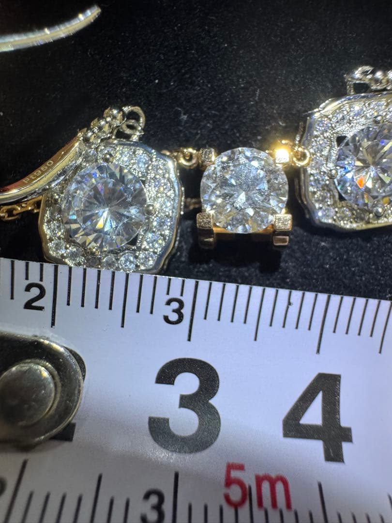 Kyhm　新品未使用　ピアス　プラチナ刻印　合計約2ct