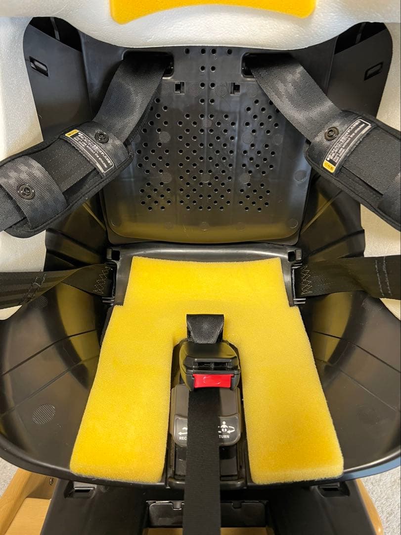 【R129】クルムーヴ アドバンス ISOFIX エッグショック JP-590