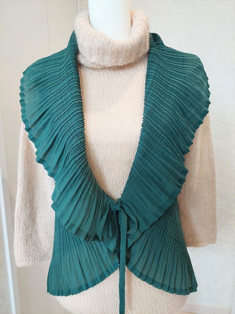 難アリ▪︎ISSEY MIYAKE FETE▪︎ベスト▪︎ストール可能