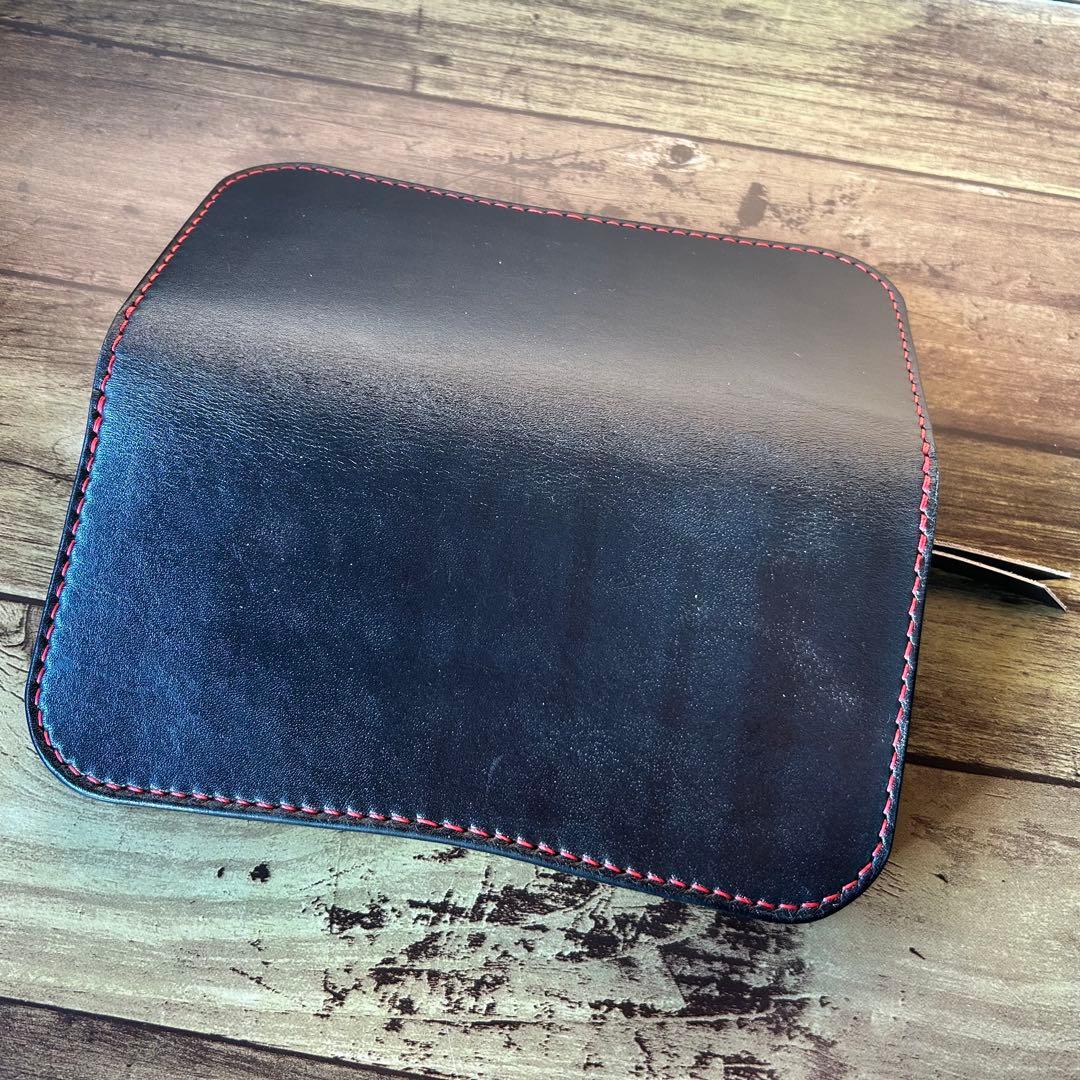 【牛ヌメ革／手染めブラック】ロングウォレット｜重厚感ある長財布｜手縫い