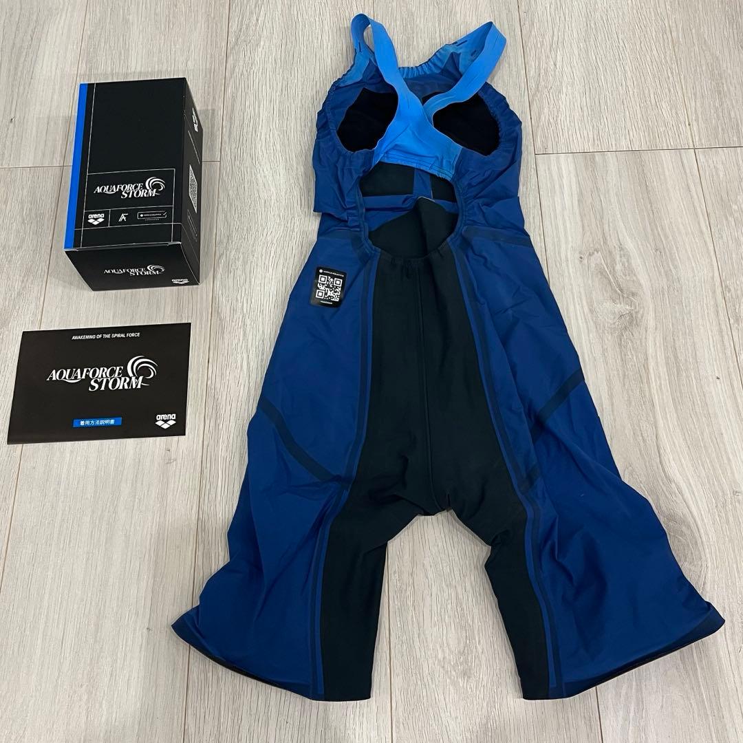arena アクアフォースストームCP 高速水着　sss