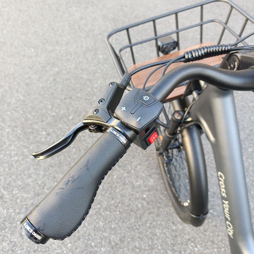 ADO Air 28 Pro。カゴ付き。電動アシスト自転車