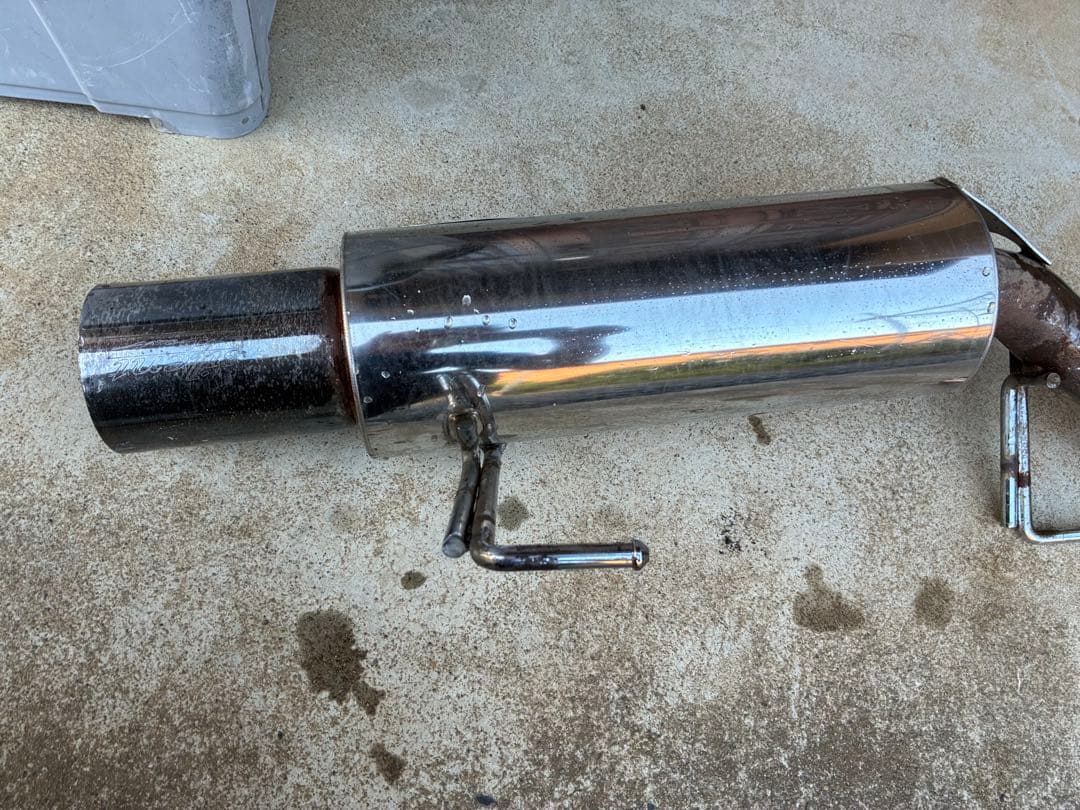 Z12 キューブ 社外マフラー