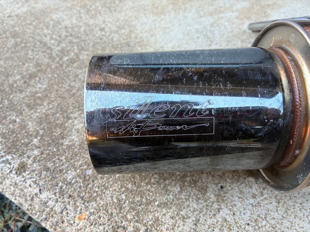 Z12 キューブ 社外マフラー