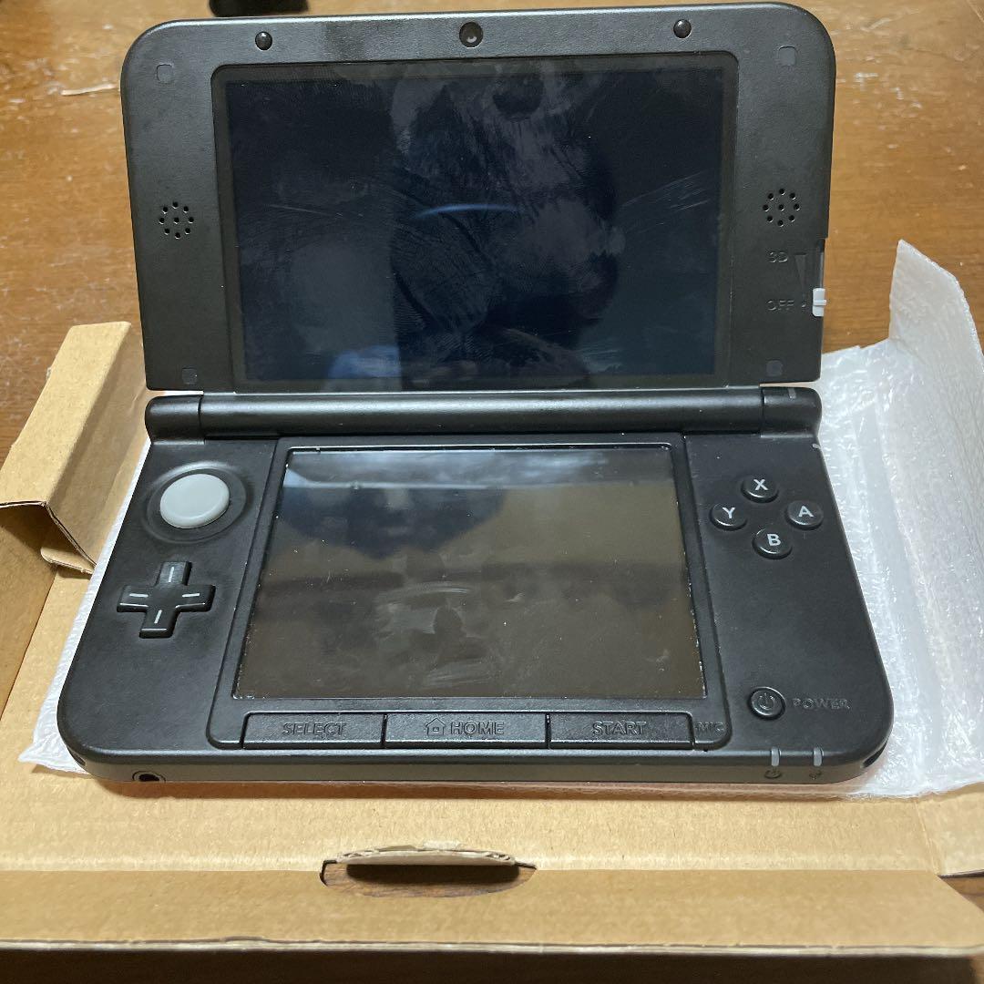 Newニンテンドー3DS LL メタリックブラック