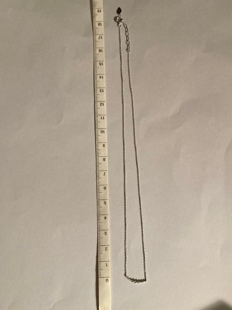 k10 WG ダイヤモンド スマイルラインネックレス