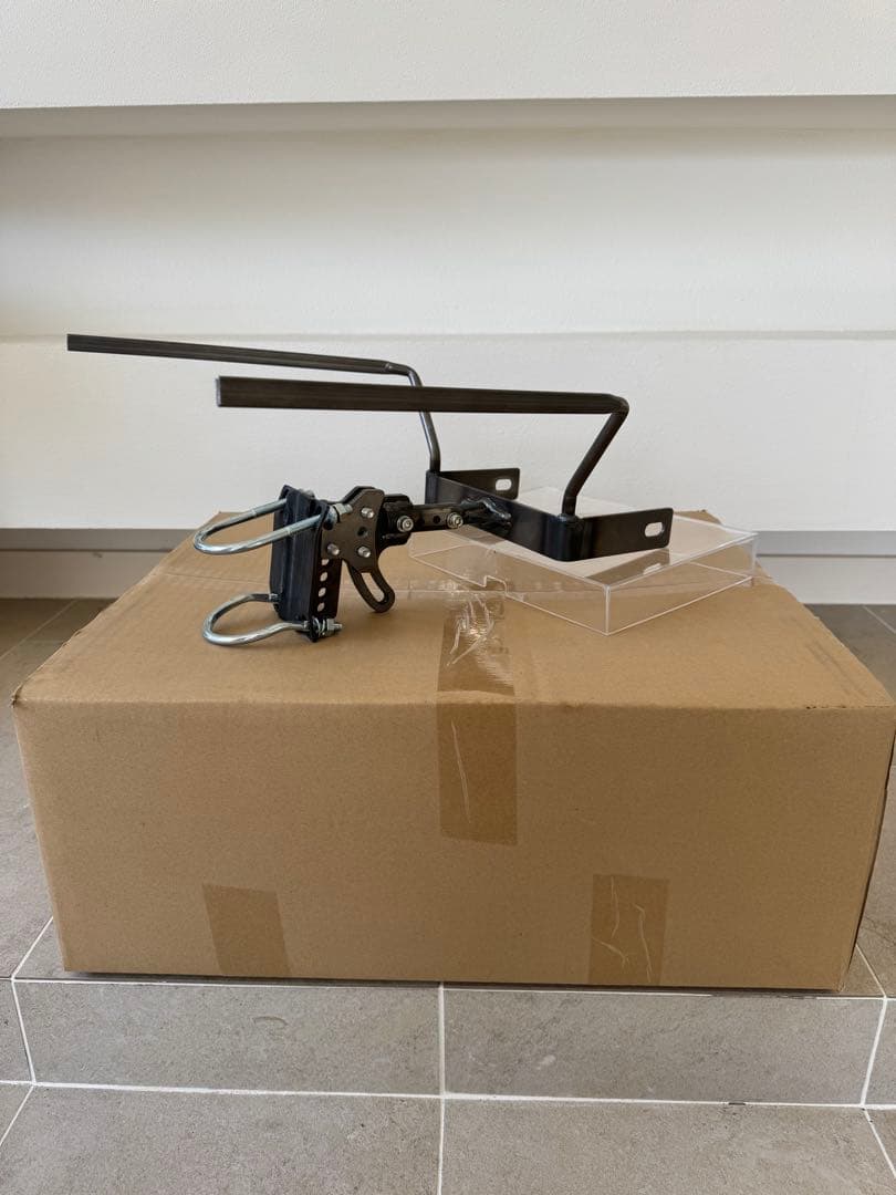 カフェレサー、族カフェ、角度調整ロケット、デェアル、　中型、大型用、カウルステー