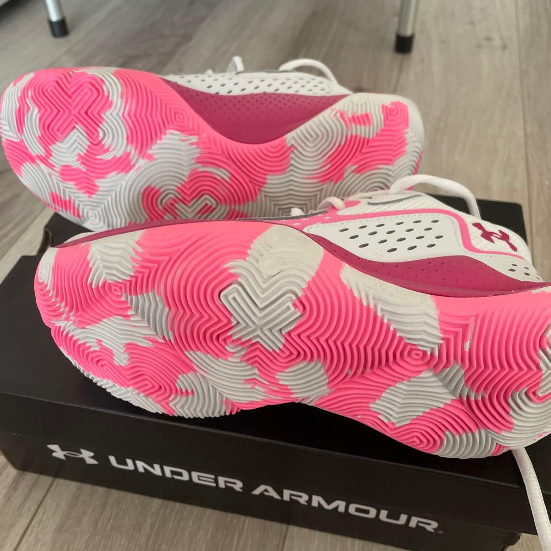 アンダーアーマーkidsJET23バスケットボールShoe