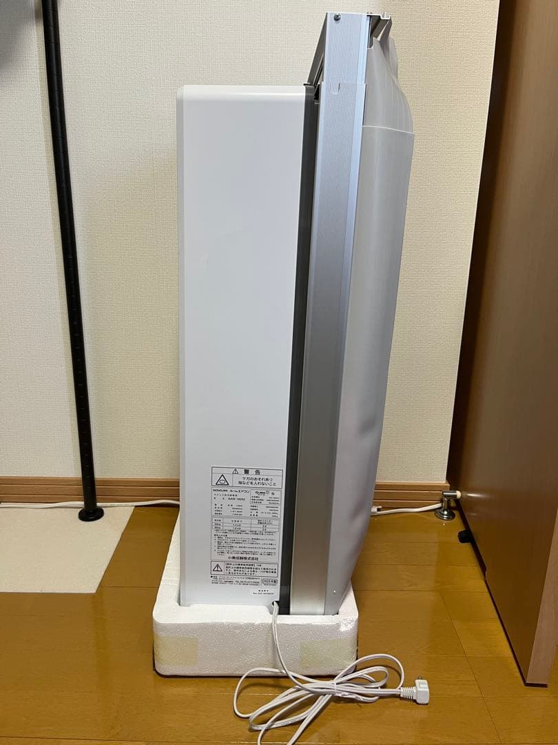 窓用エアコン ホワイト