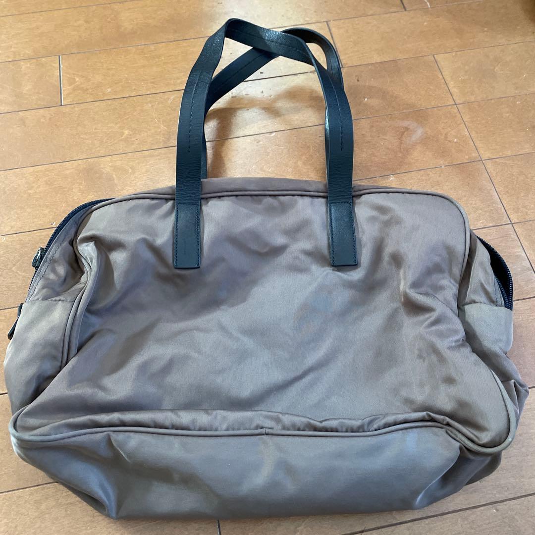 プラダ　トートバッグ　チャコールグレー