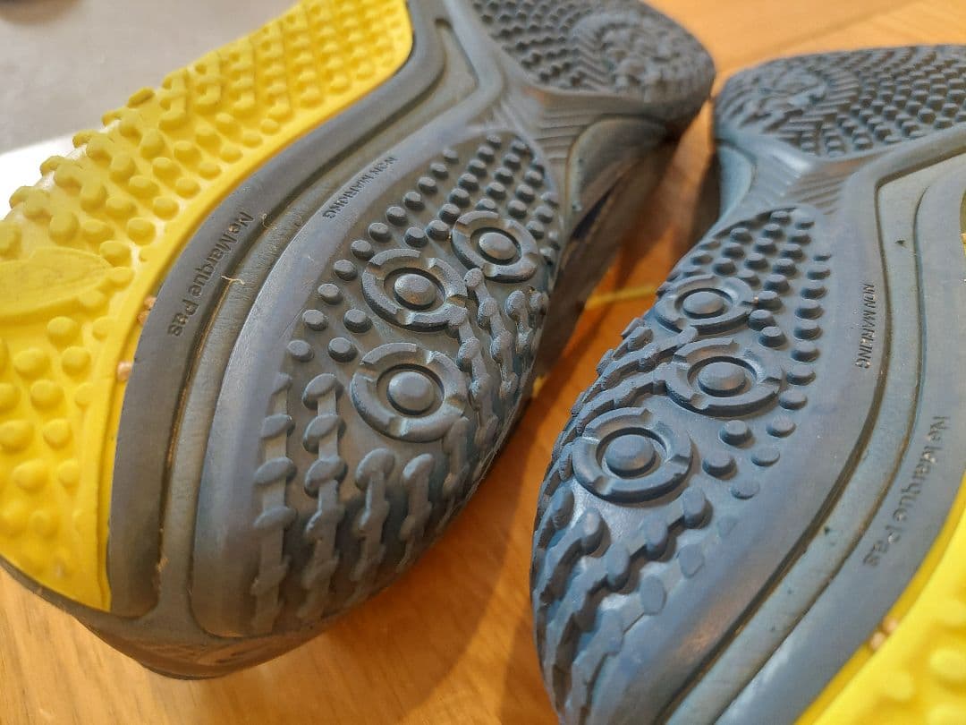 アシックス ゲルレゾリューション 9 オムニクレー　27.5cm