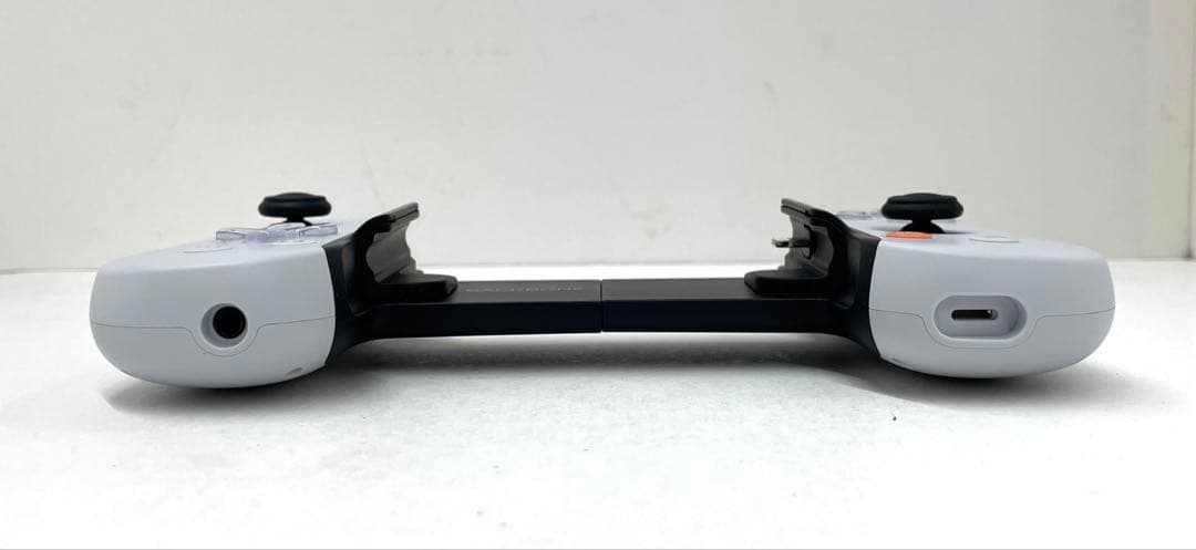 Backbone One 第2世代 iPhone用ゲームコントローラー