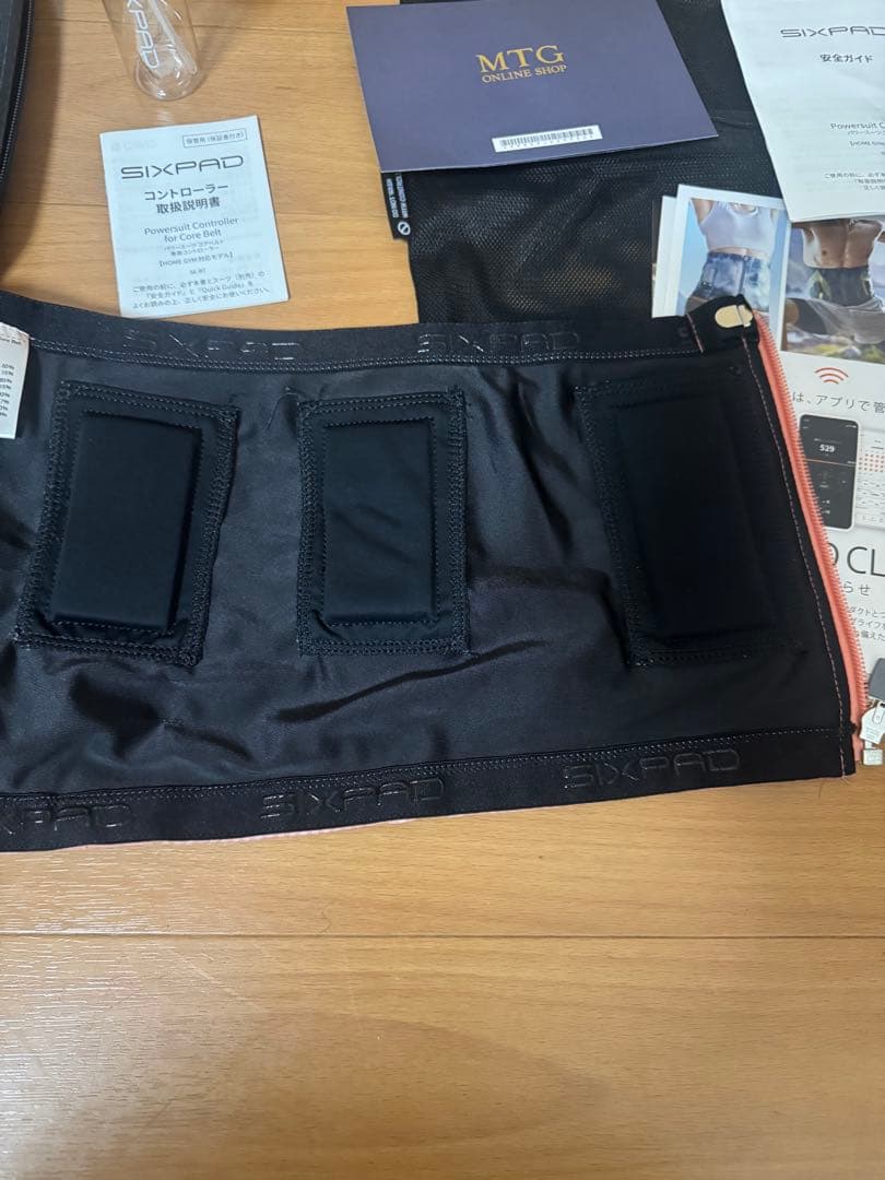 SIXPAD シックスパッド　パワースーツ　コアベルト　 GYM対応