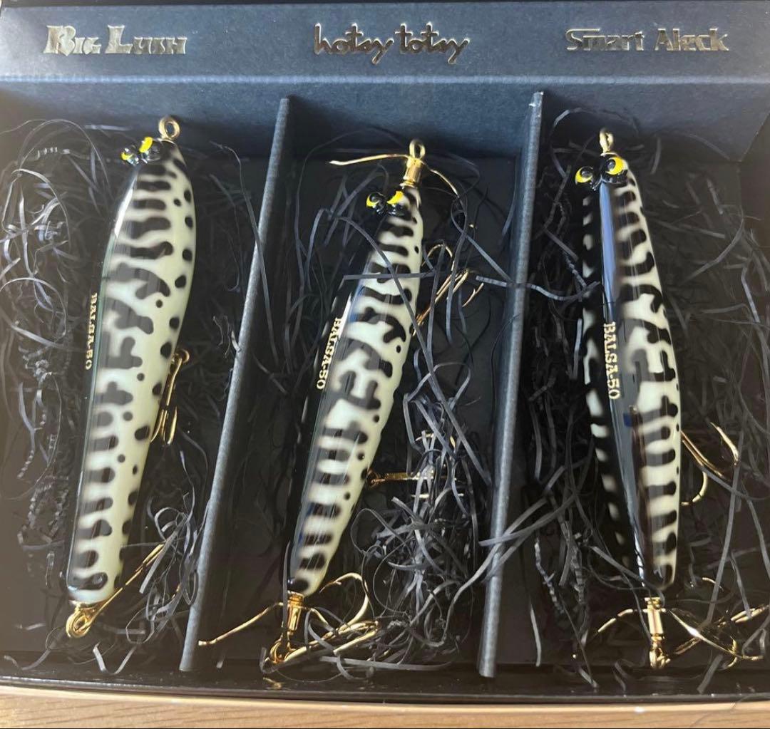 SAURUS 10thANNIVERSARY 10周年　スポーツザウルス　バルサ