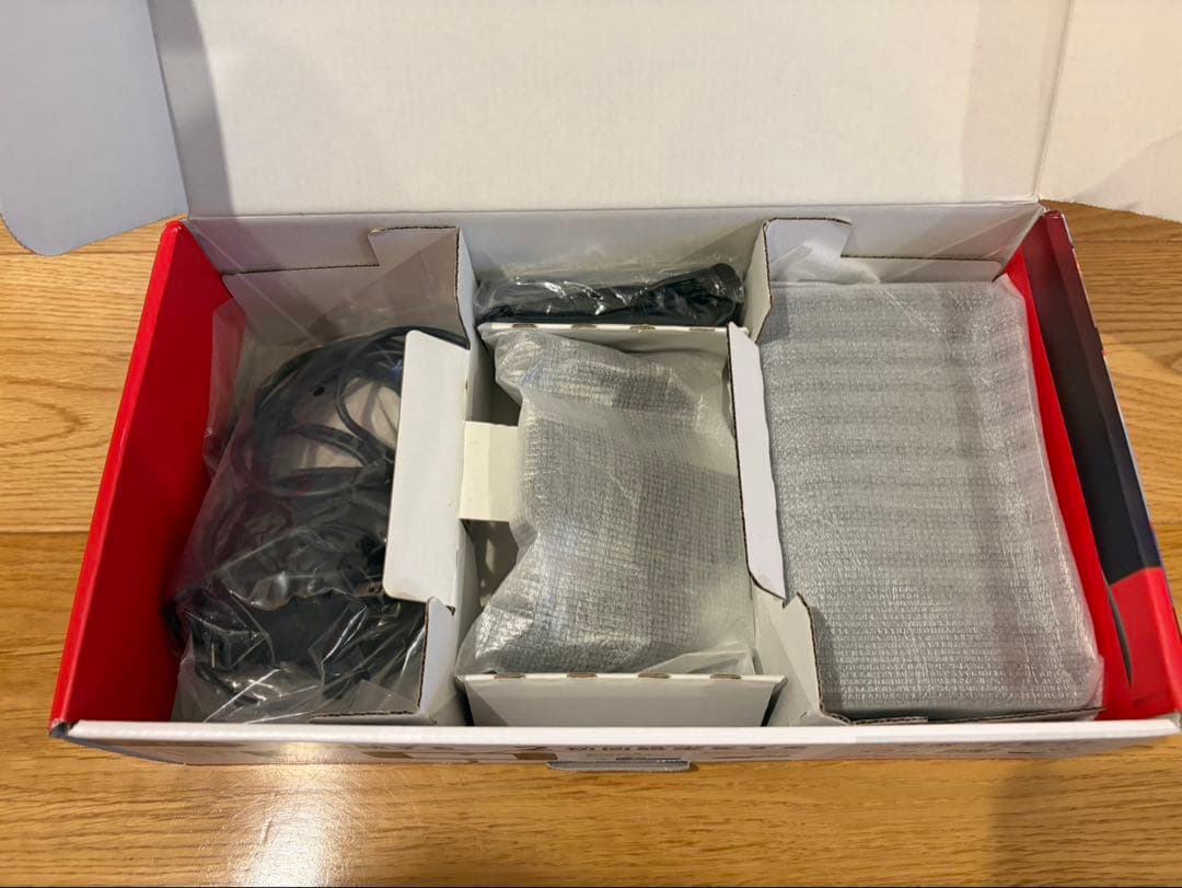 ニンテンドースイッチ本体　Nintendo switch