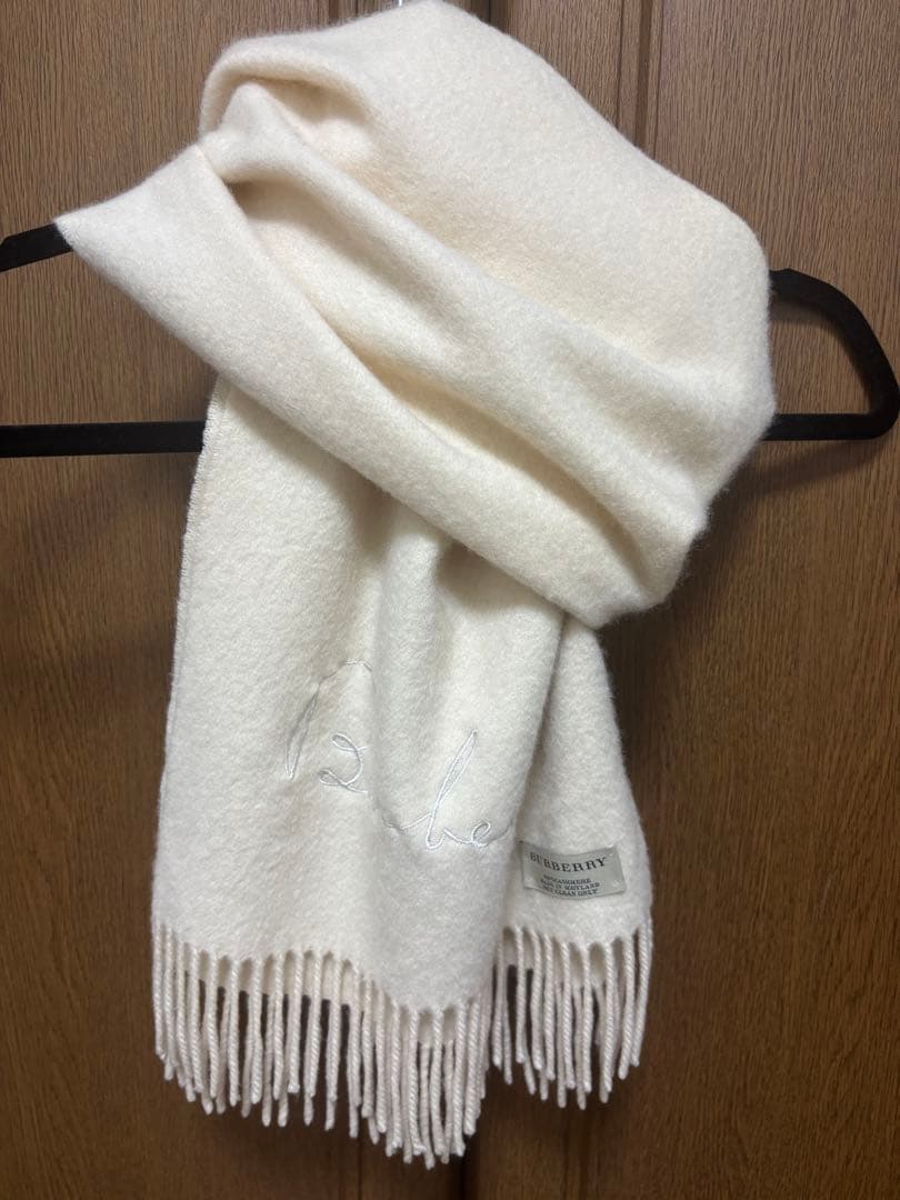 バーバリー BURBERRY カシミヤ ロゴ刺繍マフラー ホワイト
