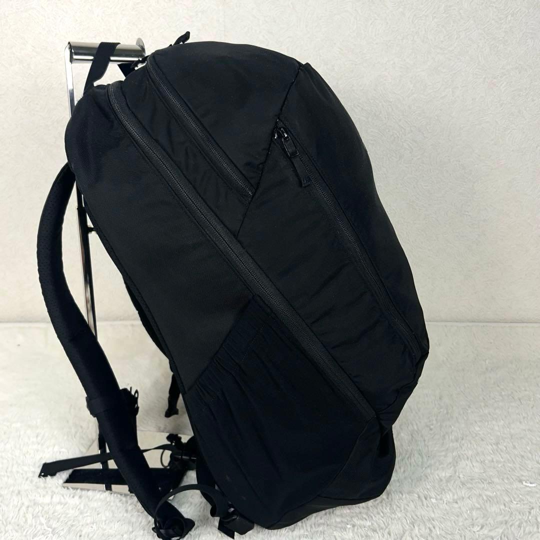 希少 アークテリクス mantis 32 Black 廃盤